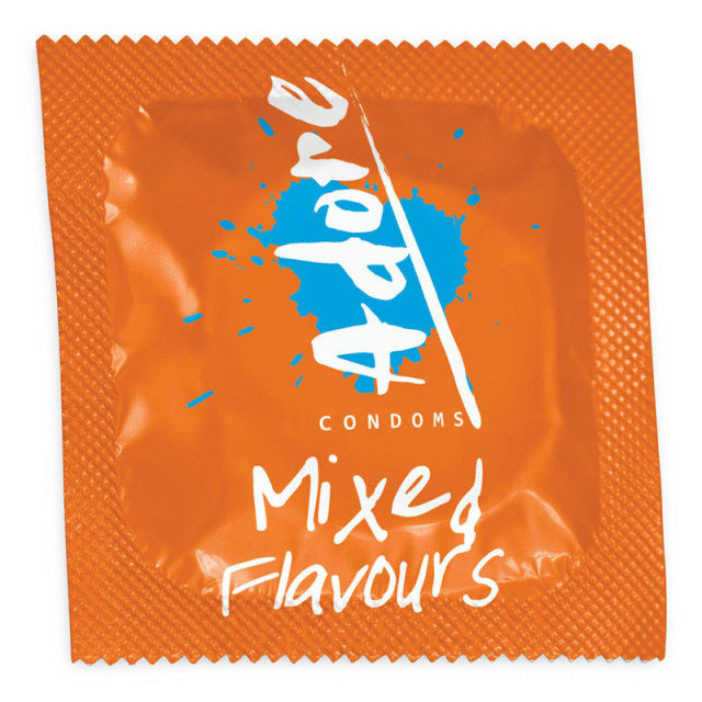 Aromatizuotų prezervatyvų rinkinys „Adore“, 12 vnt.