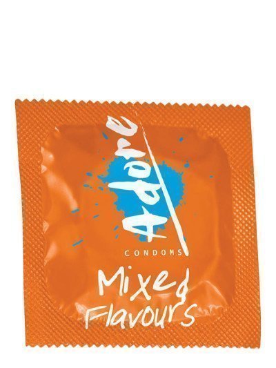 Aromatizuotų prezervatyvų rinkinys „Adore“, 12 vnt.